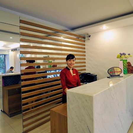 The Carnation Hotel Danang Exterior photo