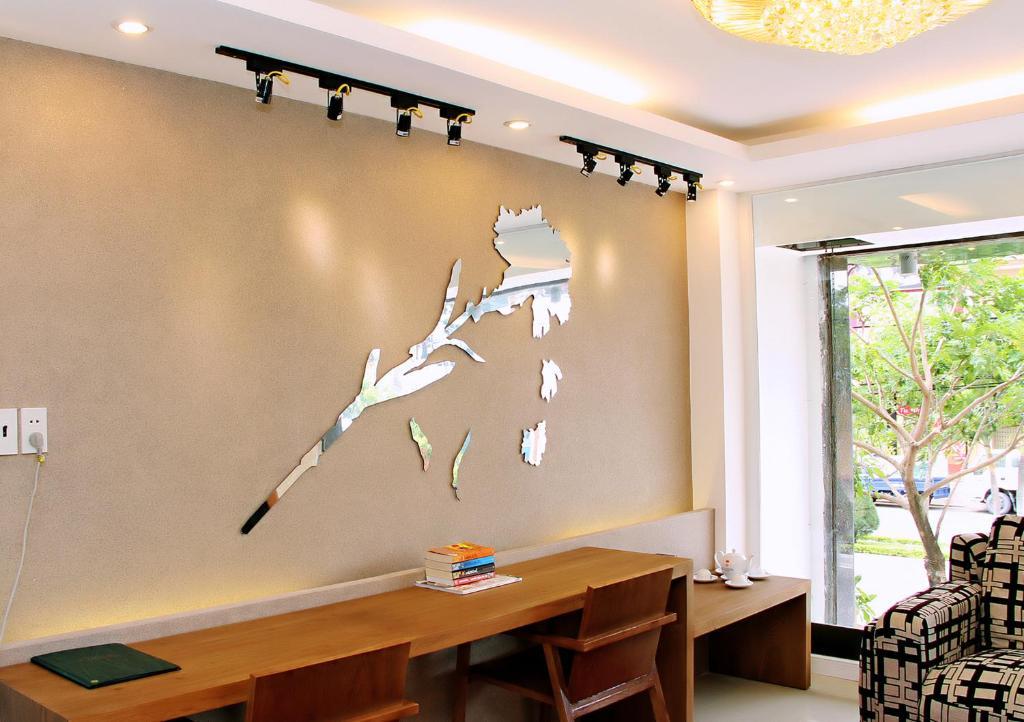 The Carnation Hotel Danang Exterior photo